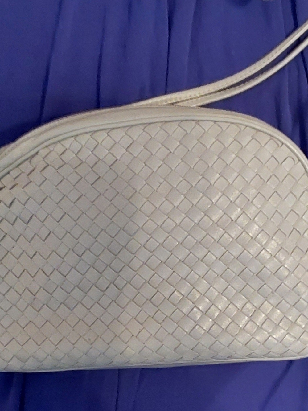 Woven Leather Crossbody Bag in Light Gray - Minimalist Women's Shoulder Bag